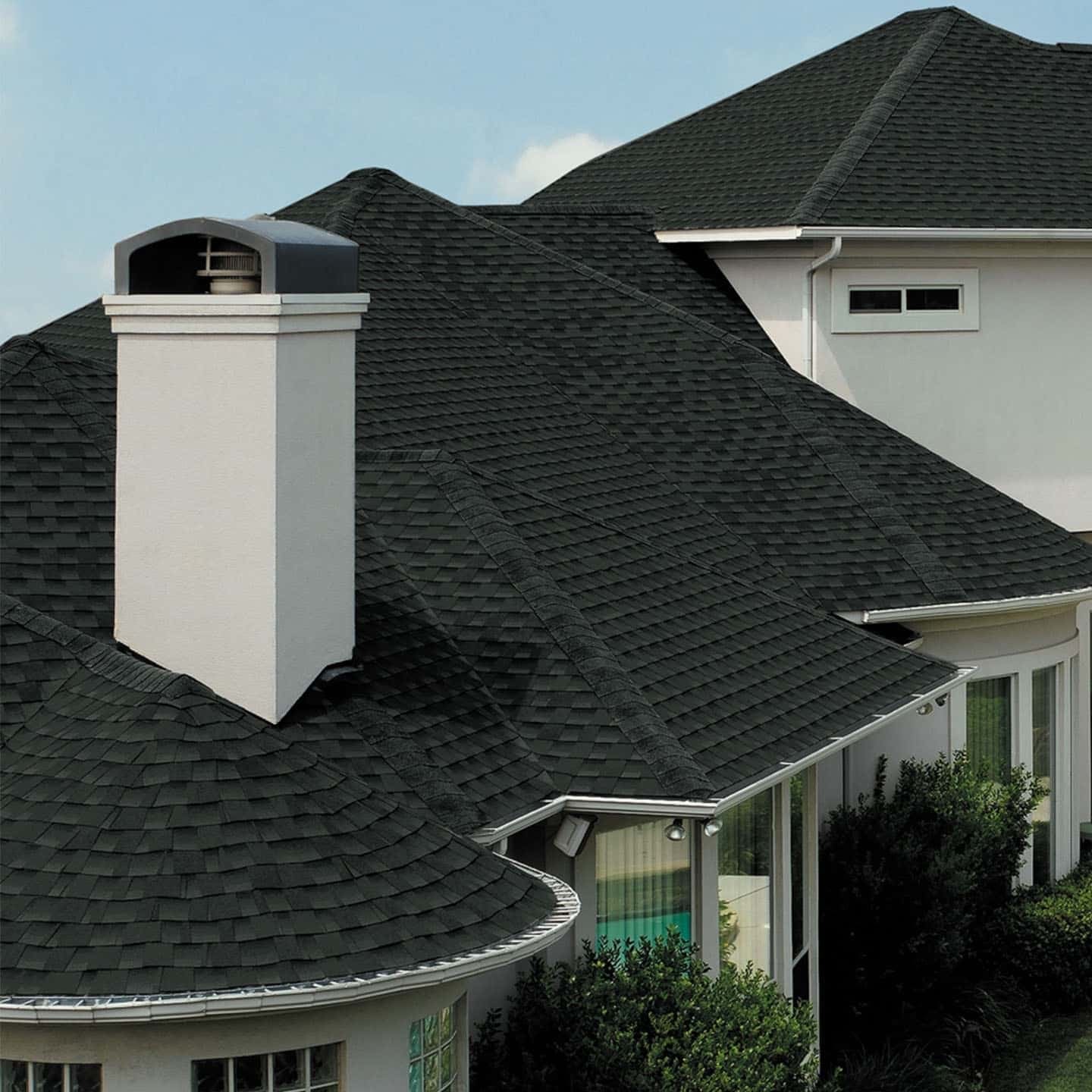 GAF Timberline HDZ Charcoal architectural shingle on a residential home